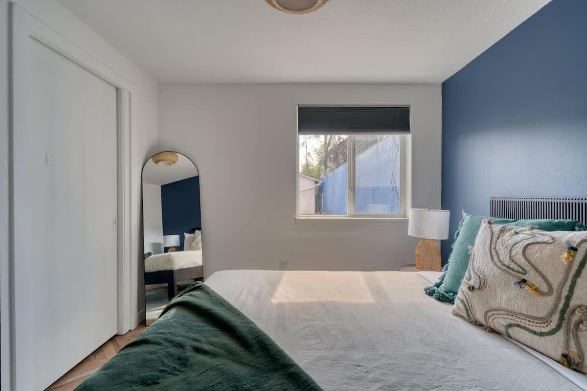 Stay Portland - The Woodstock Inn - Reed College & Vintage Shops Экстерьер фото